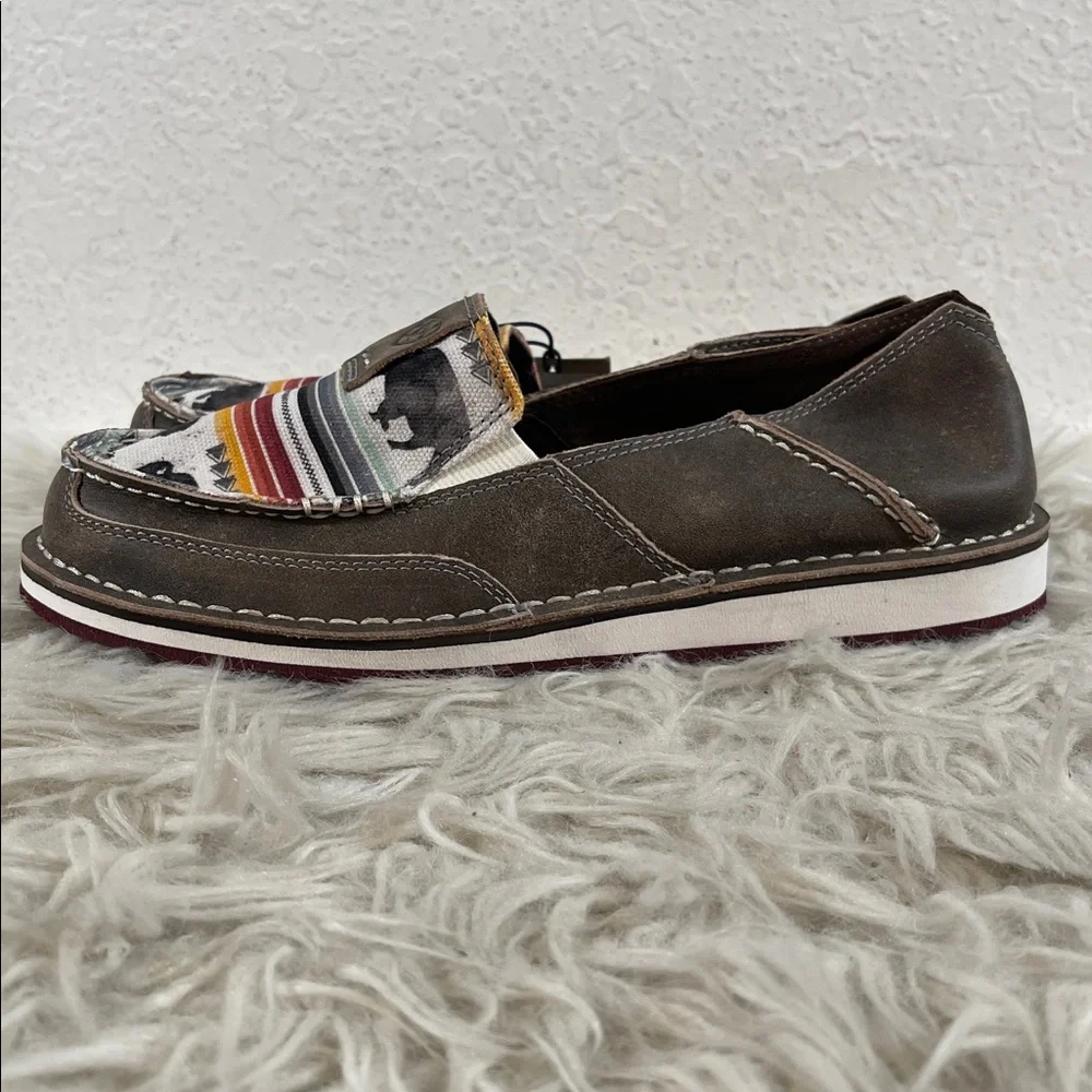 ARIAT BUFFALO PRINT CASUAL VAMP CRUISER SHOES SLIP ON- MOC TOE Size 8 NEW - Picture 7 of 12